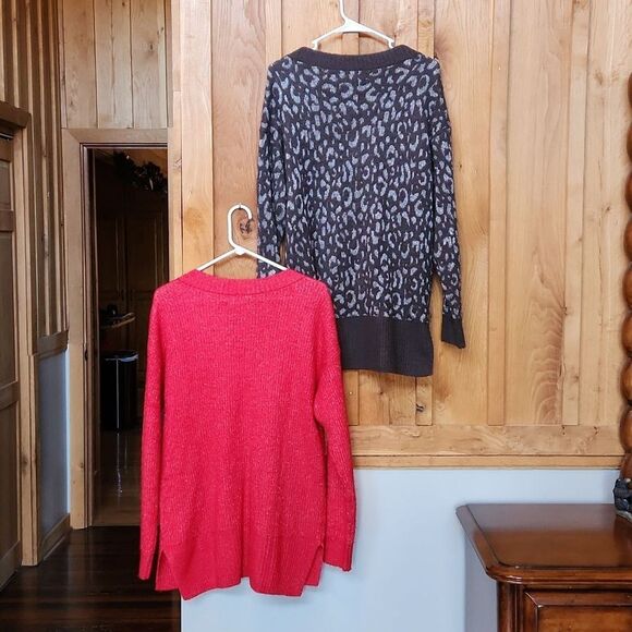 Nine West V-Neck Metallic Tunic Knit Sweater Bundle Medium, Silver & Holiday Red - Picture 2 of 9